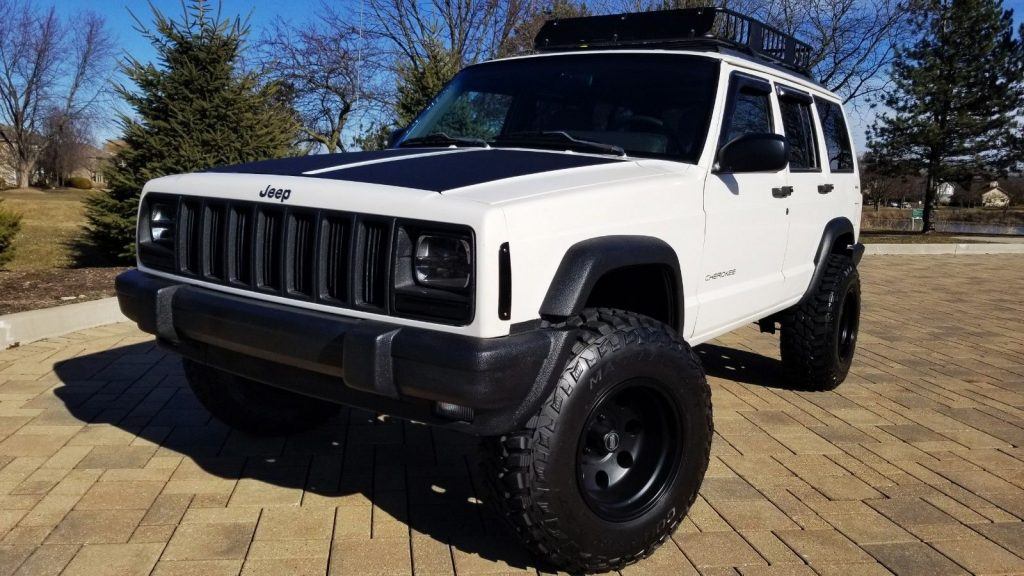 1998 Jeep Cherokee Sport XJ 4X4 LOW Miles Fresh BUILD For Sale