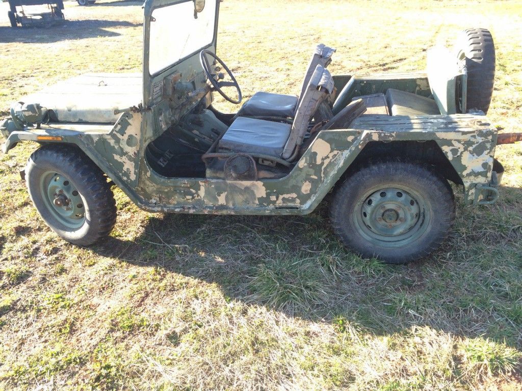 2x  M151a2 MUTT Jeeps; M416 Trailer Military Army Hmmwv M35a2 Deuce M939