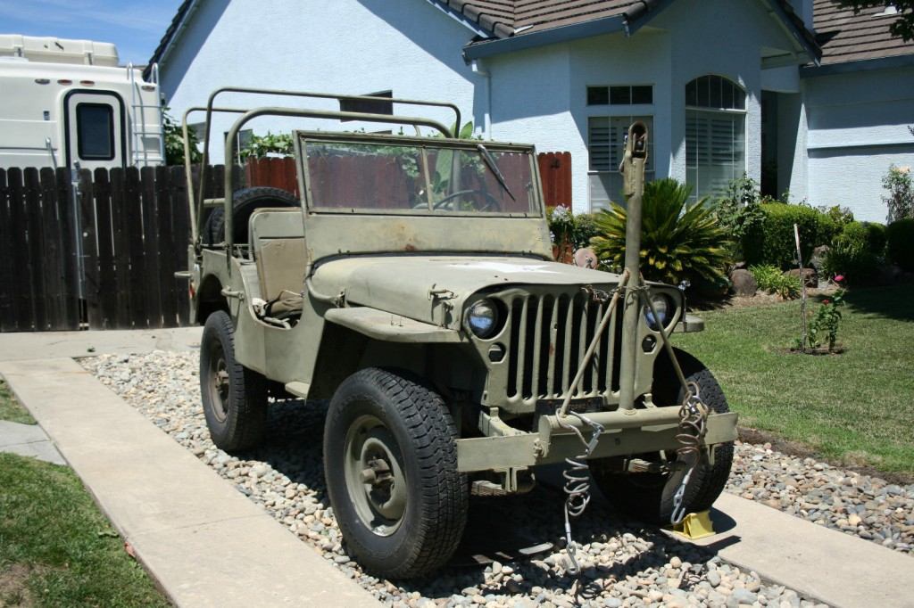 1942 Willys Jeep MB Clear title, Running, Used for Parades, Excellent tread...