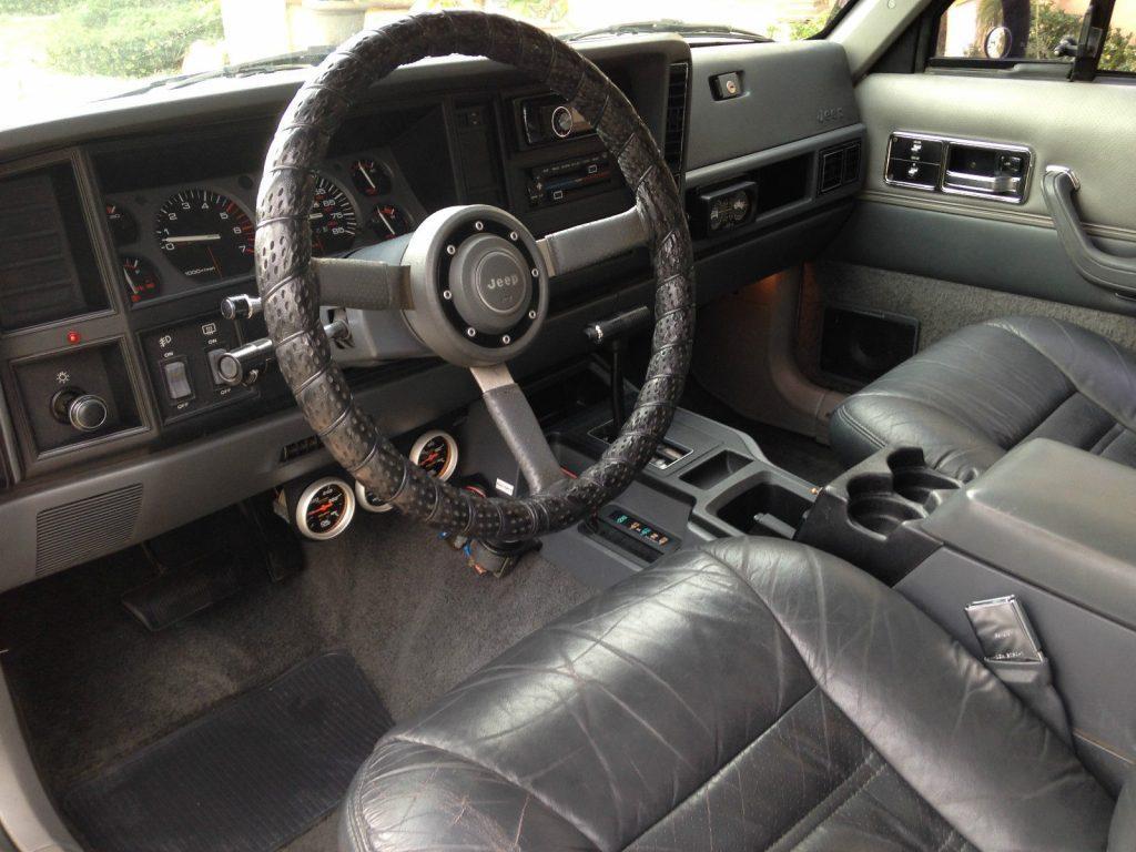 1989 Jeep Cherokee XJ Limited Sport 2-Door 4.0L.