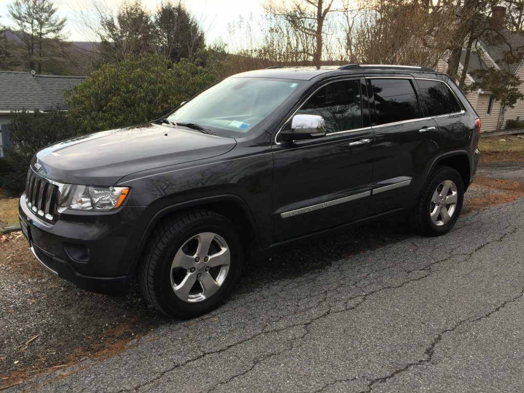 2011 Jeep Grand Cherokee Limited Sport