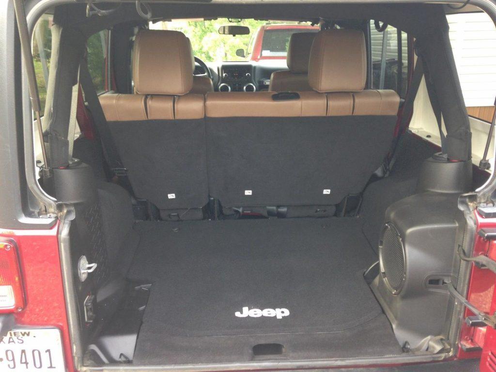 2011 Jeep Wrangler Unlimited Rubicon Sport Utility 4-Door