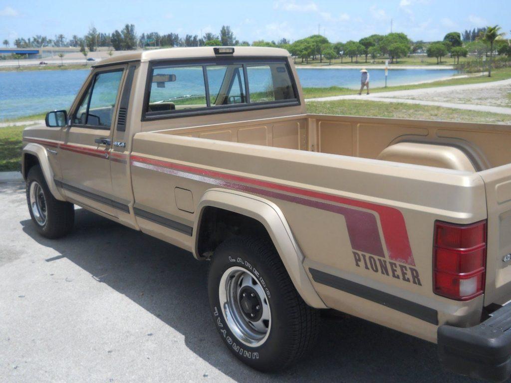 1989 Jeep Comanche Pioneer for sale