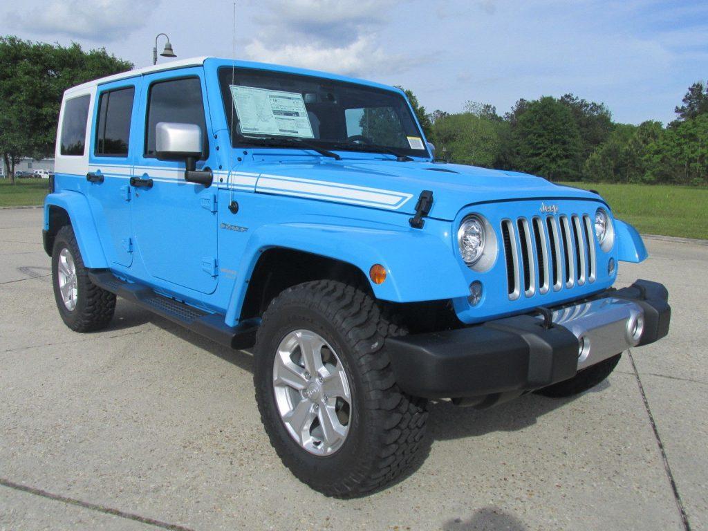 light blue jeep wrangler sport 4 door