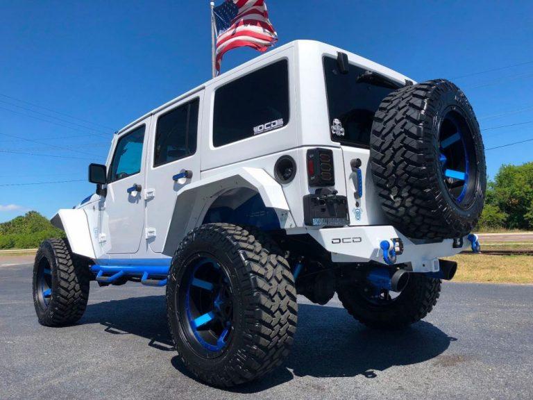 2018 Jeep Wrangler Custom White N’ BLUE Lifted Leather HARDTOP for sale