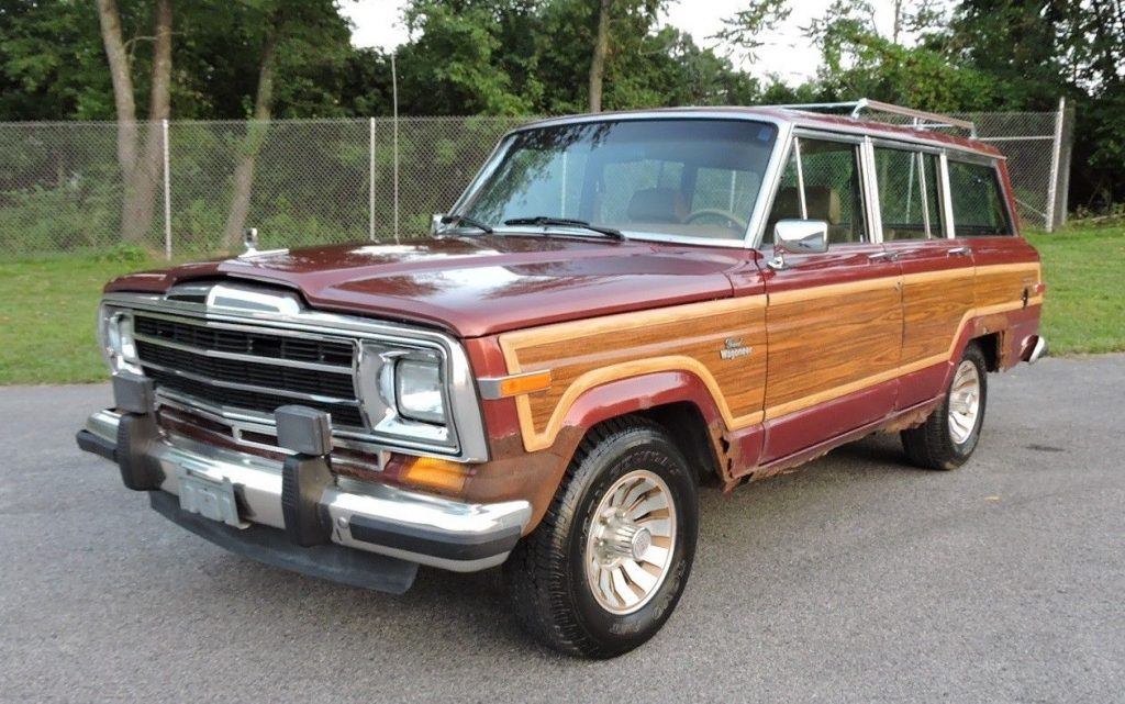 Jeep grand wagoneer 1986