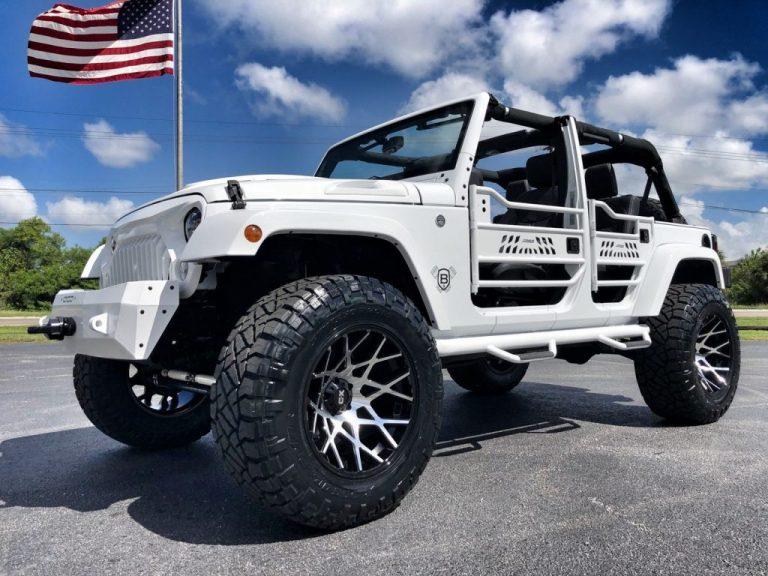 Jeep Wrangler Custom Lifted Sahara White OUT Leather HARDTOP For Sale