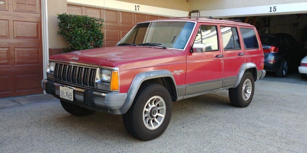1990 Jeep Cherokee Laredo XJ Auto 4×2 Rust Free Non Smoker One Fam...