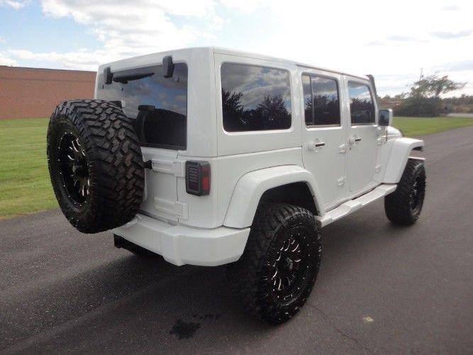 2011 Jeep Wrangler Unlimited 4X4