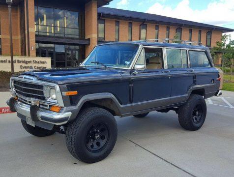 1990 Jeep V8 Grand Wagoneer 4X4 for sale