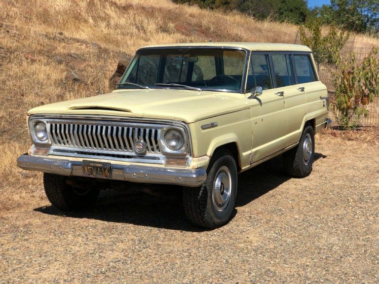 1969 Jeep Wagoneer for sale