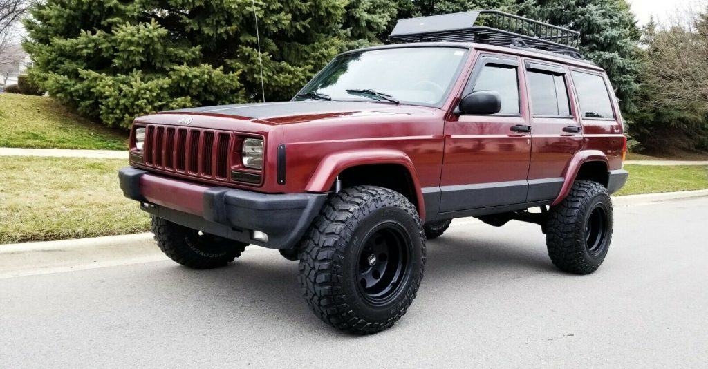 2001 Jeep Cherokee JEEP Cherokee Lifted XJ 4X4 Amazing CONDITION! for sale