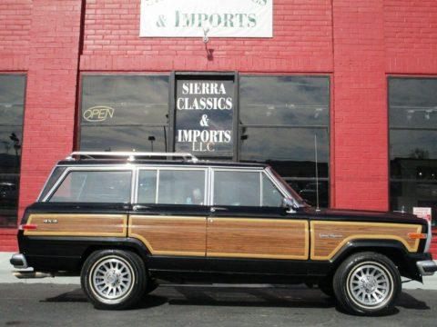 1990 Jeep Grand Wagoneer for sale