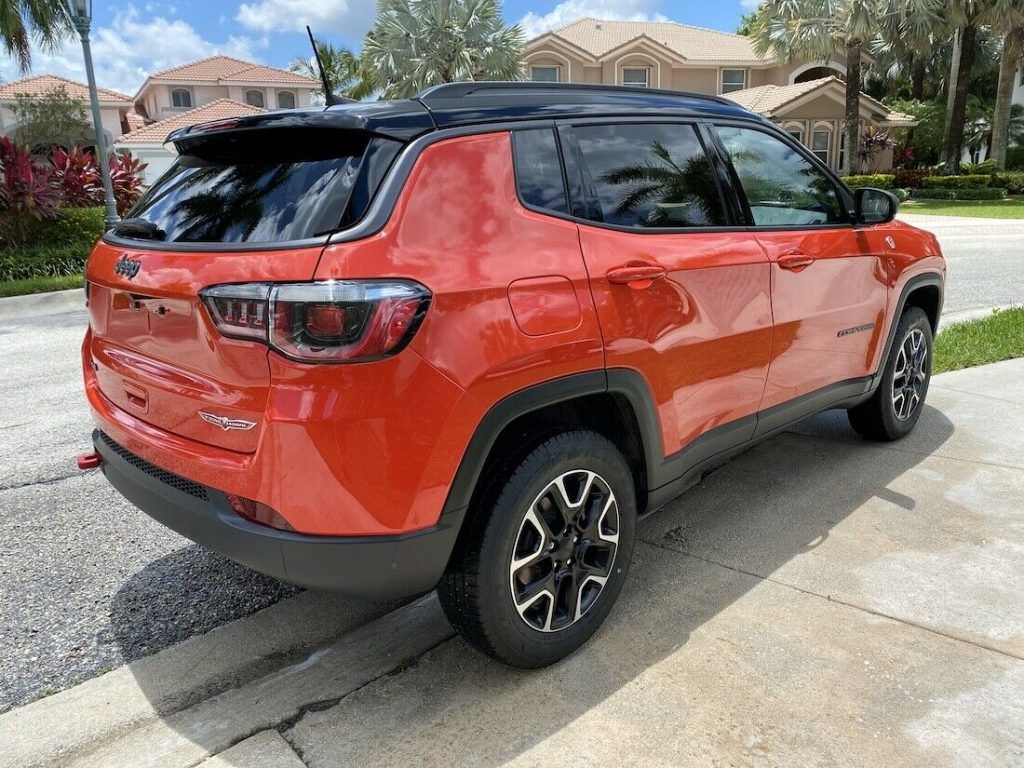 2018 Jeep Compass Trailhawk, 4×4 *LOW MILES!
