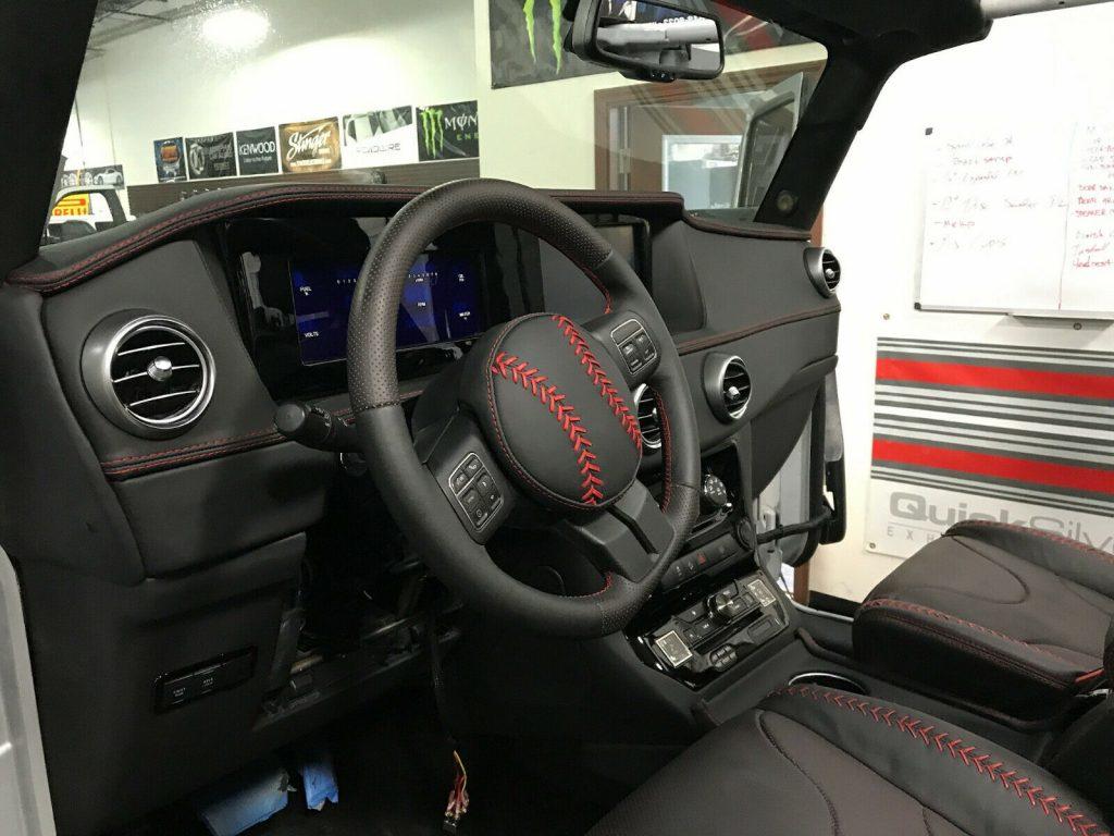 2012 Jeep Wrangler Custom 6×6 Extended Cab
