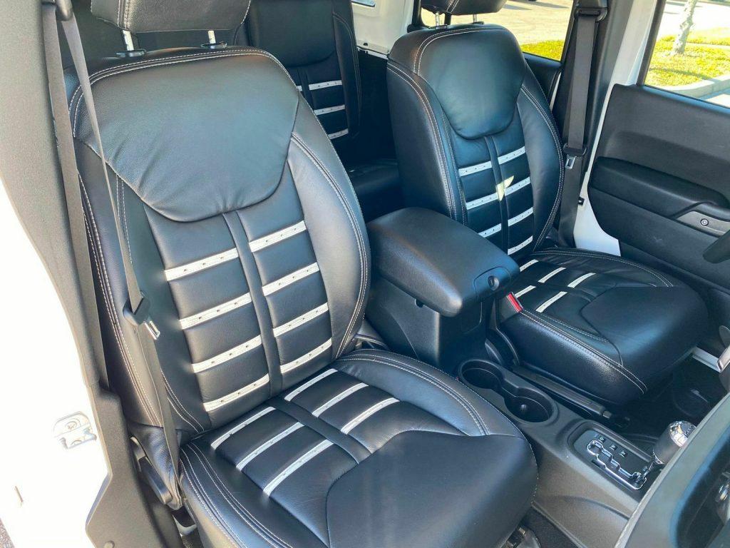 2017 Jeep Wrangler Custom Lifted Whiteout Leather OCD4X4.COM