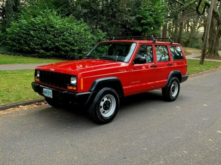 1998 Jeep Cherokee XJ 4X4 for sale