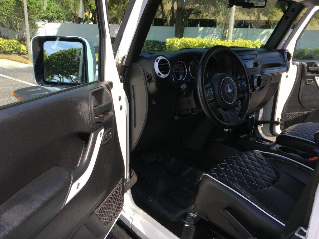 2018 Jeep Wrangler Custom Lifted  35″ Leather Camera Oscar Mike