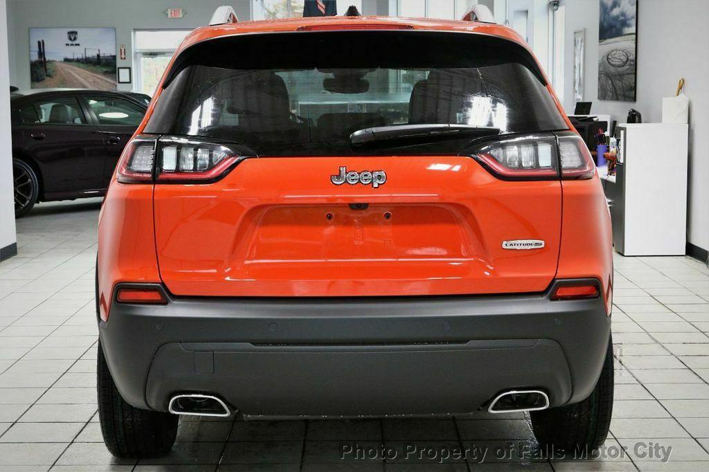 2021 Jeep Cherokee FWD