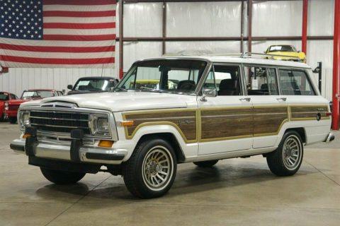1989 Jeep Grand Wagoneer for sale