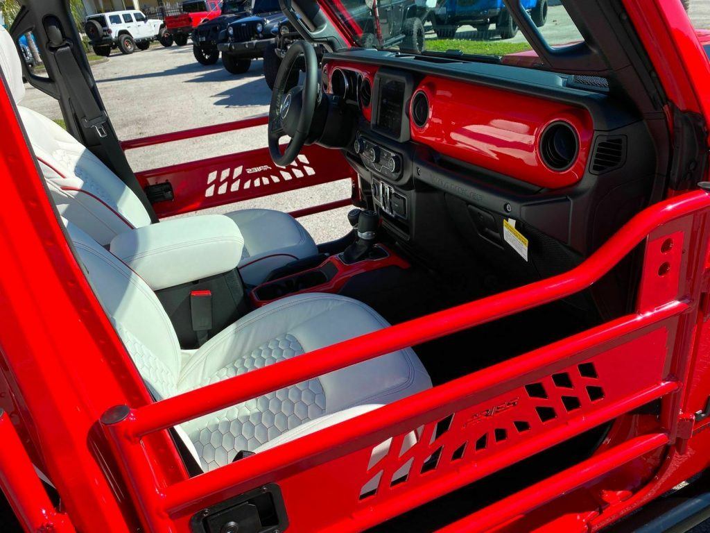 2021 Jeep Wrangler 1 Touch Skytop Lifted Leather OCD4X4.COM