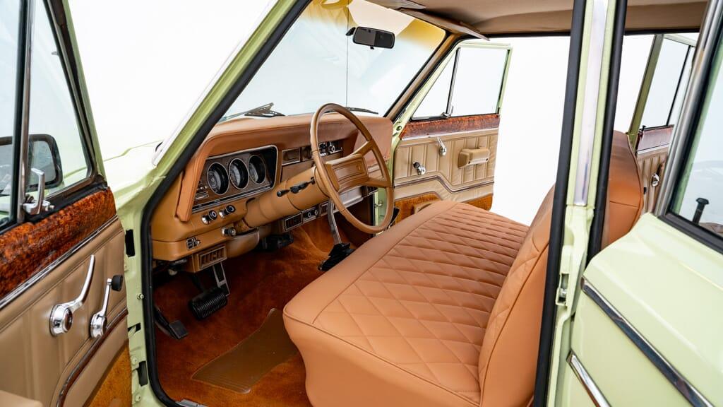 1979 Jeep Wagoneer 5.3 Liter Restomod