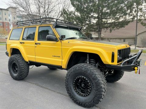 2000 Jeep Cherokee XJ – SUPER CLEAN – BUILT! for sale