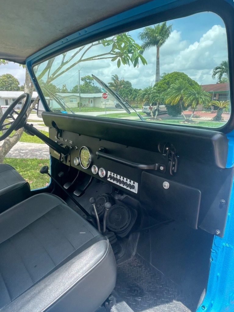 1975 Jeep Wrangler