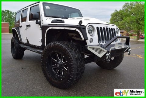 2016 Jeep Wrangler 4X4 Unlimited Sahara-Edition(trail Rated) for sale