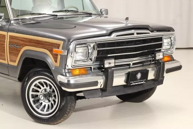 1990 Jeep Wagoneer 4WD