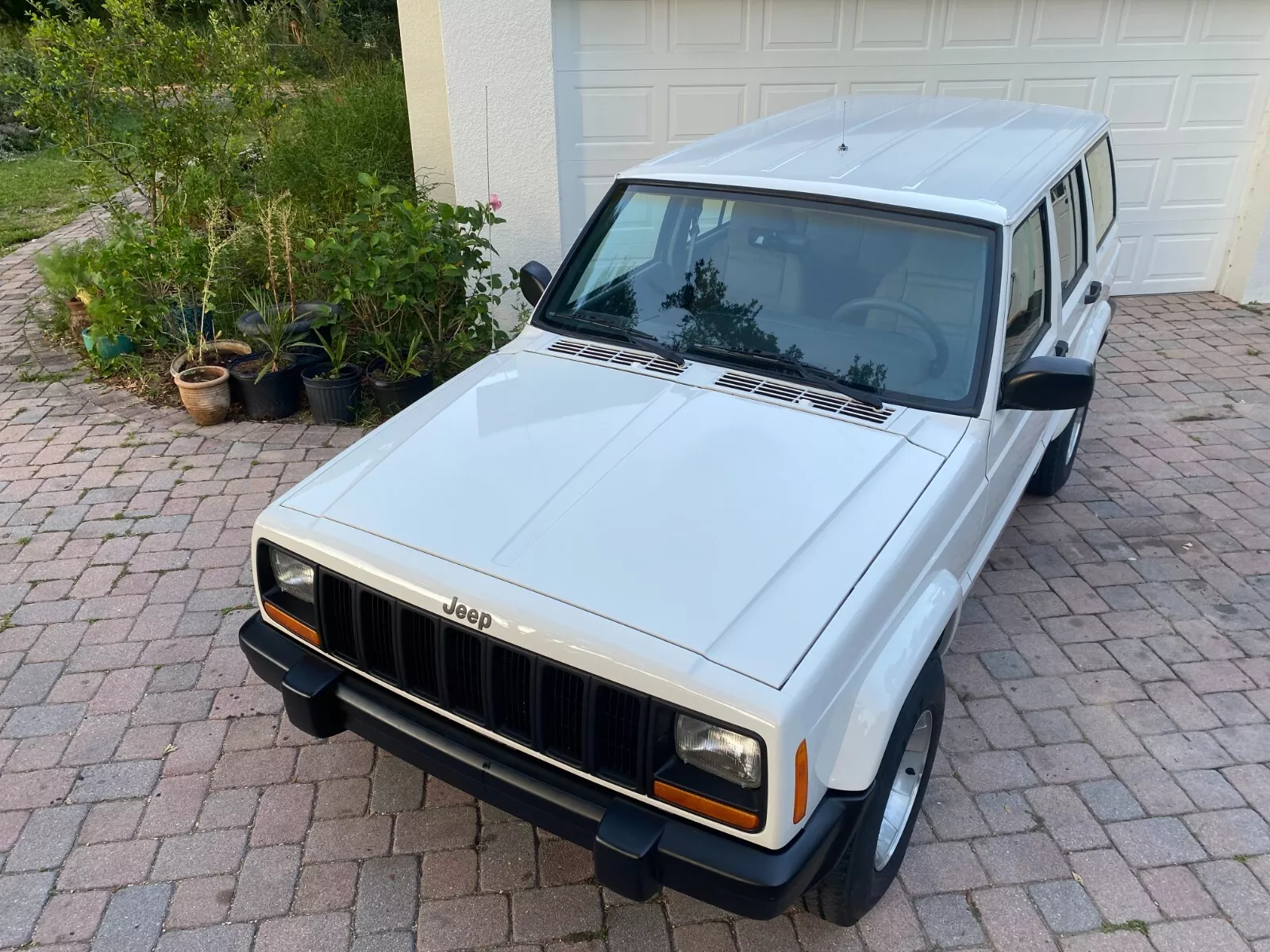 1998 Jeep Cherokee SE