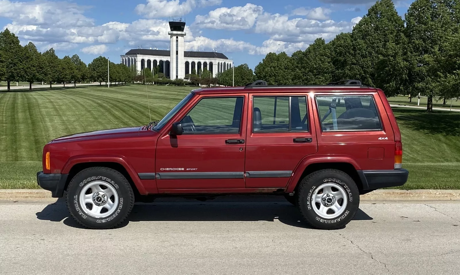 1999 Jeep Cherokee for sale