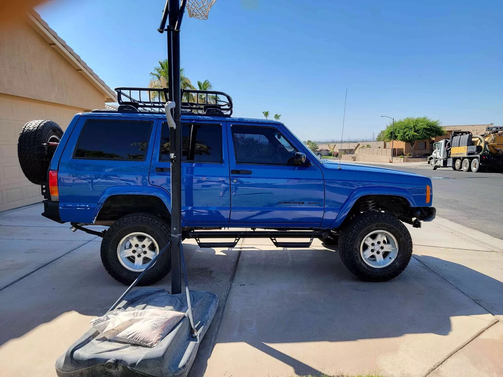 1999 Jeep Cherokee Sport