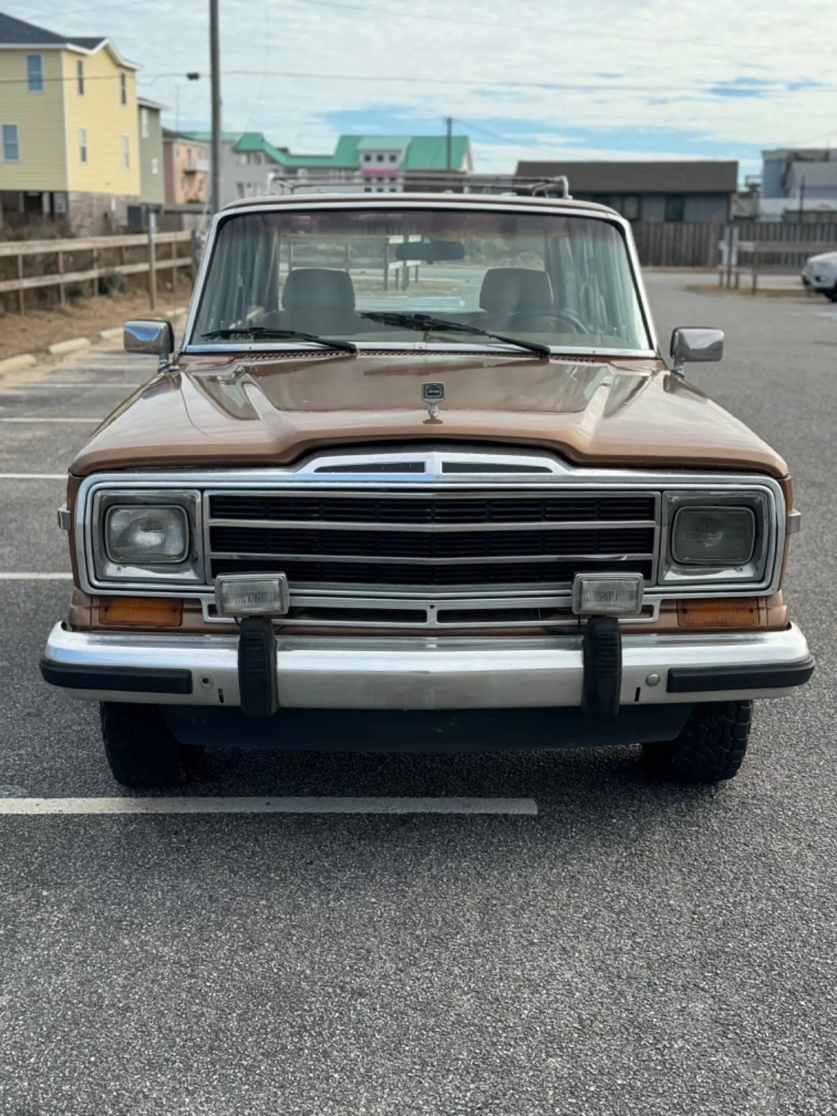 1986 Jeep Grand Wagoneer