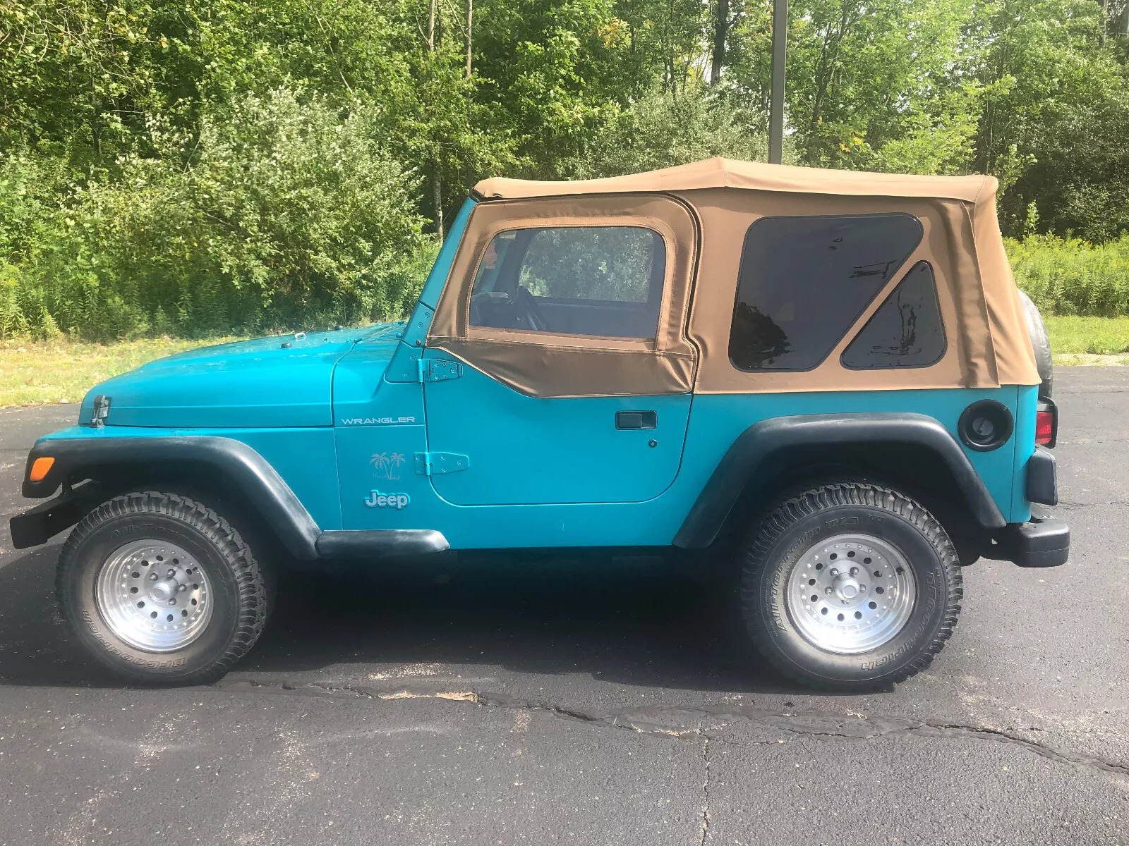 1997 Jeep Wrangler SE