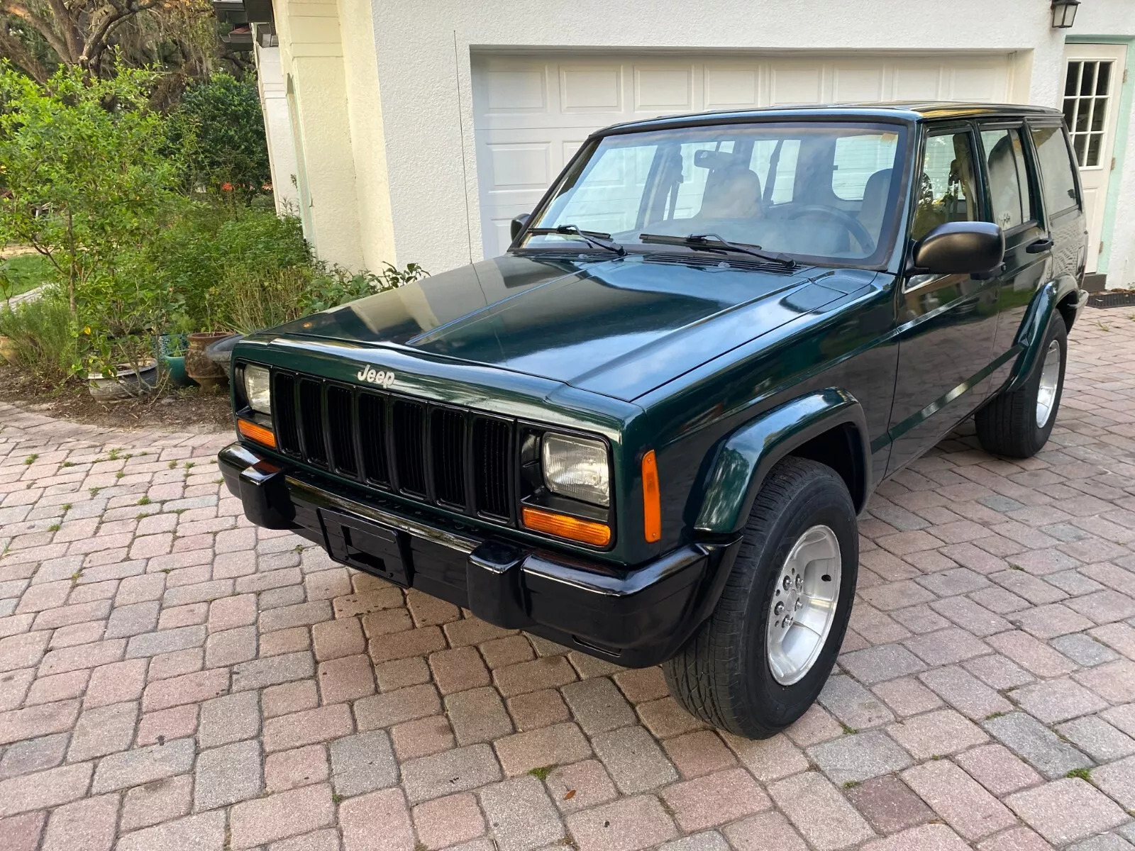 1999 Jeep Cherokee SE