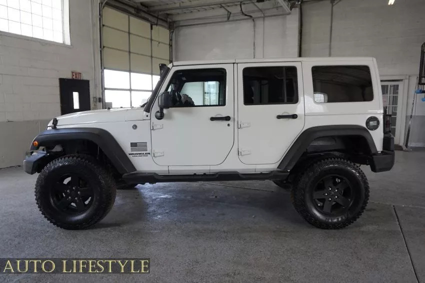 2017 Jeep Wrangler Unlimited Sport