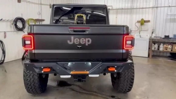 2021 Jeep Gladiator Mojave HEMI 426 V8