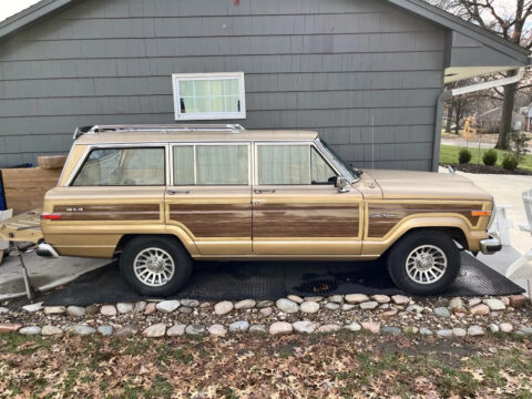 1987 Jeep Wagoneer Gold with Wood Grain Panel for sale