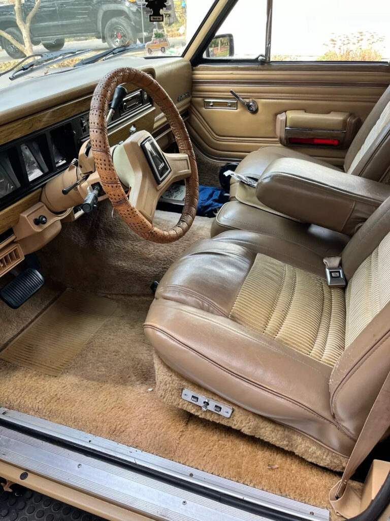 1987 Jeep Wagoneer Gold with Wood Grain Panel