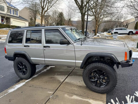 2000 Jeep Cherokee SE for sale