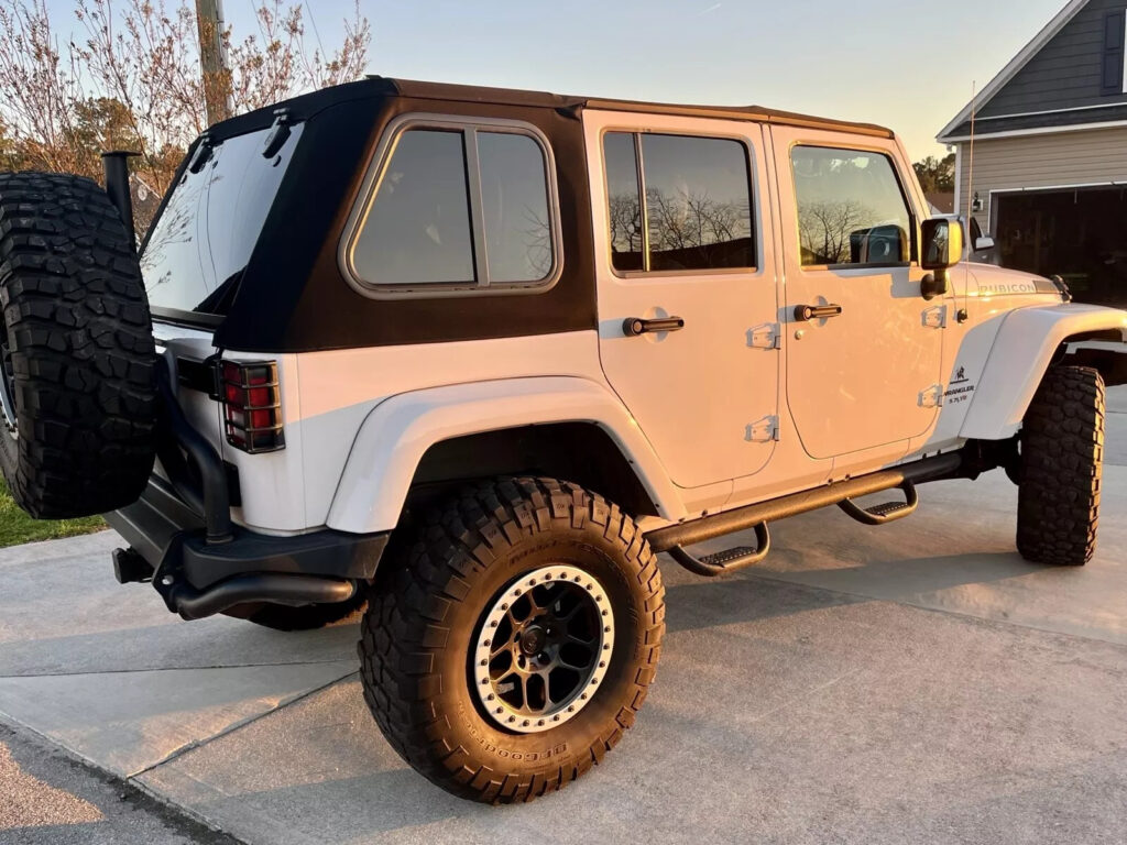 2013 Jeep Wrangler Rubicon–