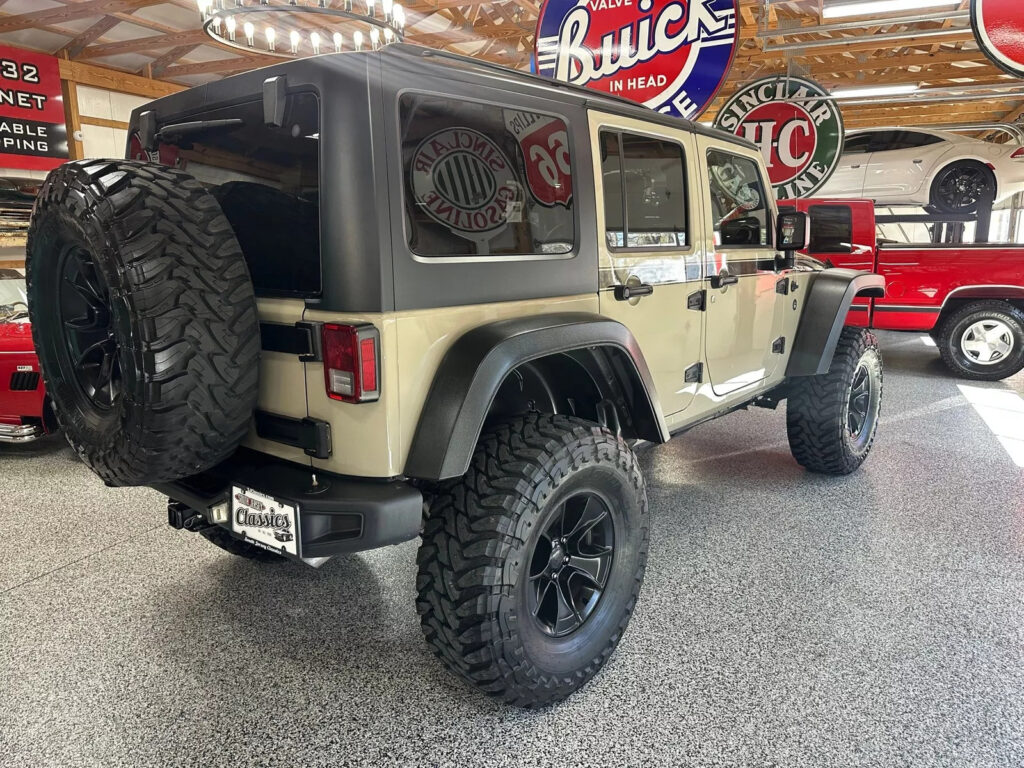 2018 Jeep Wrangler Unlimited Sport 4×4 Lifted 1 Owner Only 32,660 Orig Miles!