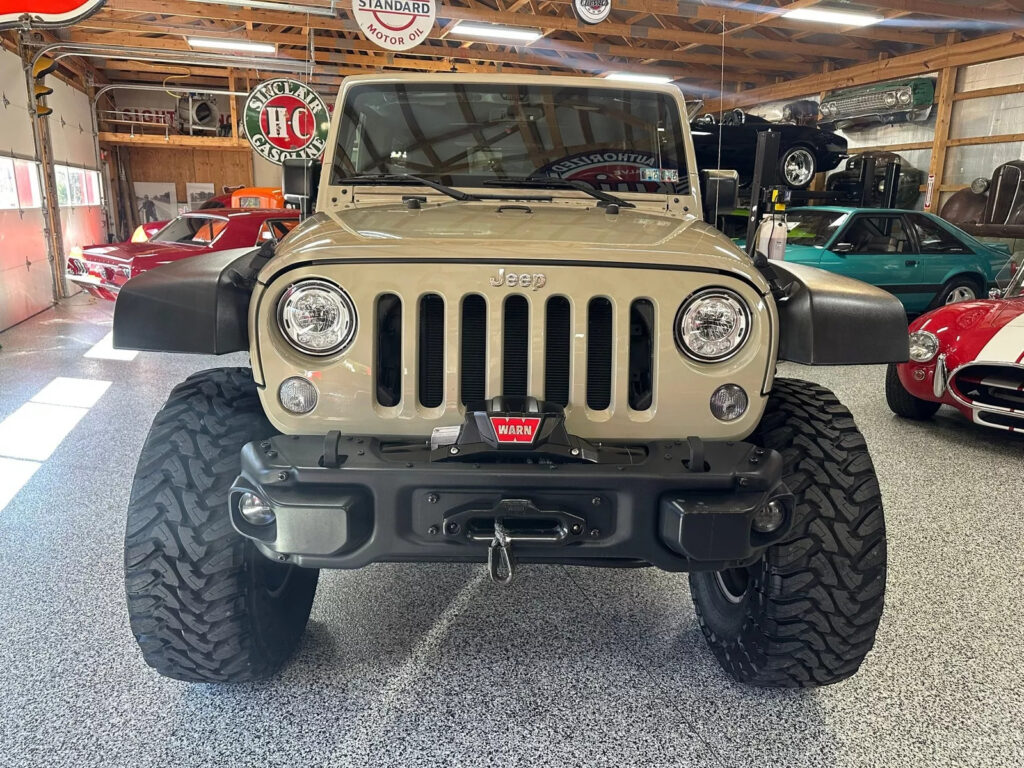 2018 Jeep Wrangler Unlimited Sport 4×4 Lifted 1 Owner Only 32,660 Orig Miles!