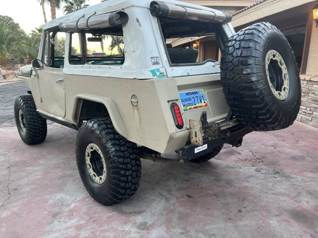 1967 Jeep Commando