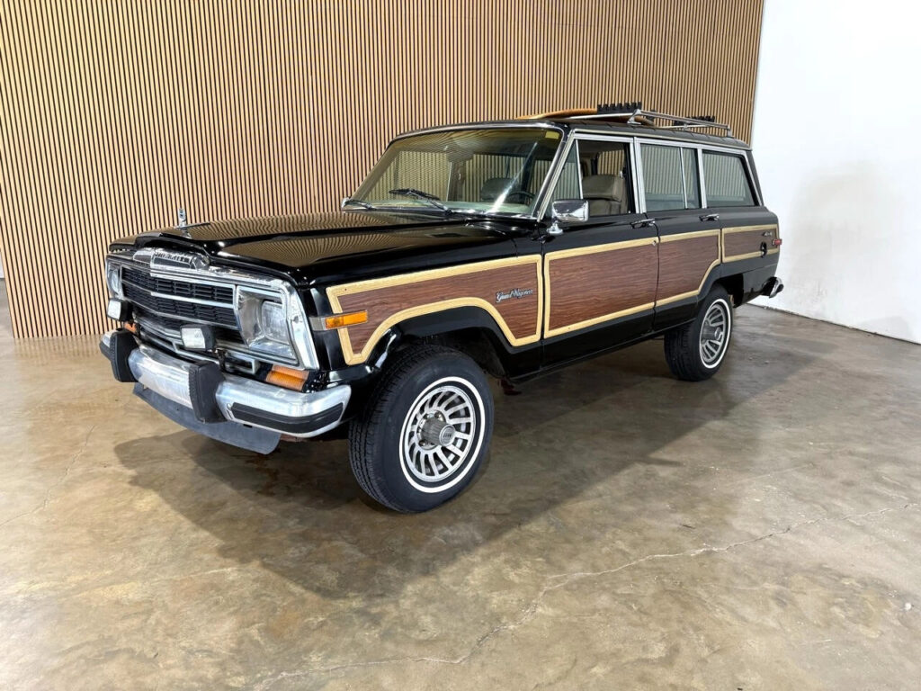 1989 Jeep Wagoneer 4WD