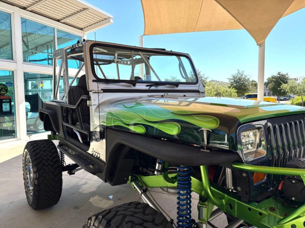 1995 Jeep Wrangler SE  4WD SUV