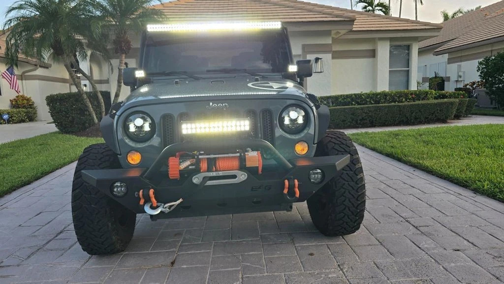 2014 Jeep Wrangler 4WD  Sport