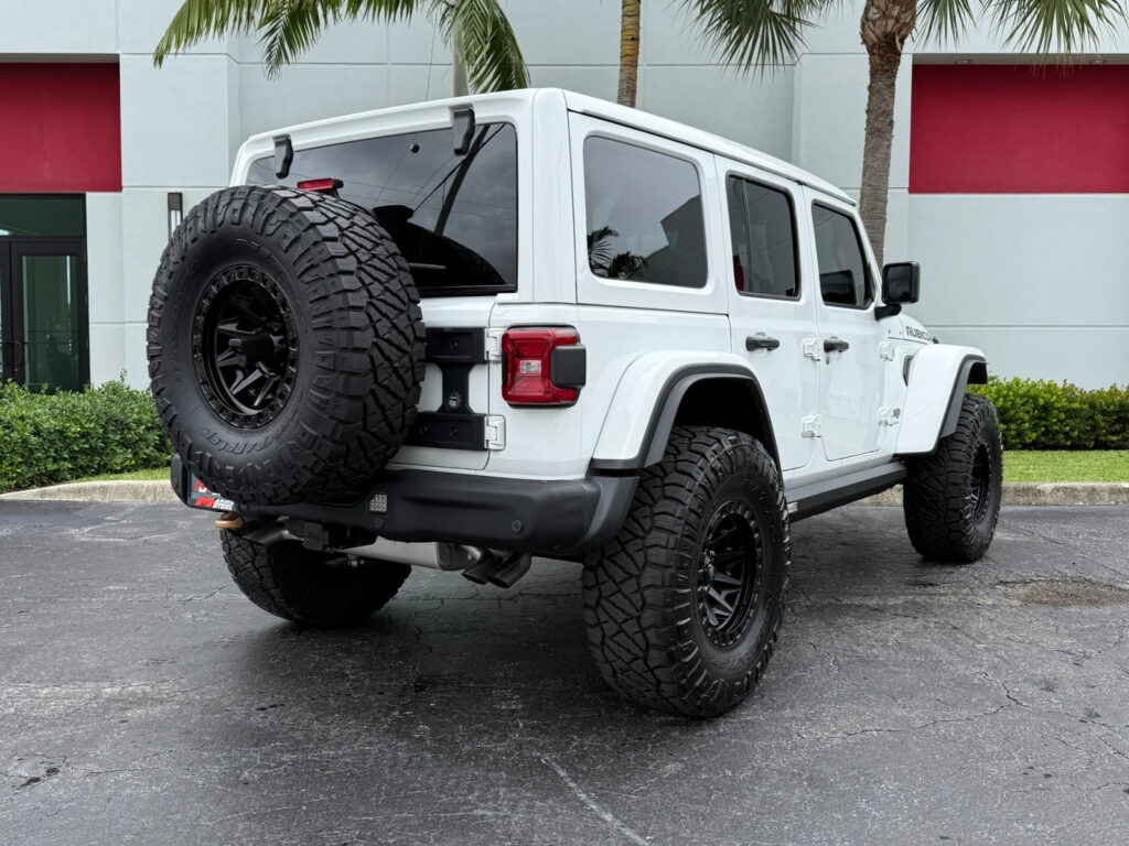 2024 Jeep Wrangler Rubicon 392