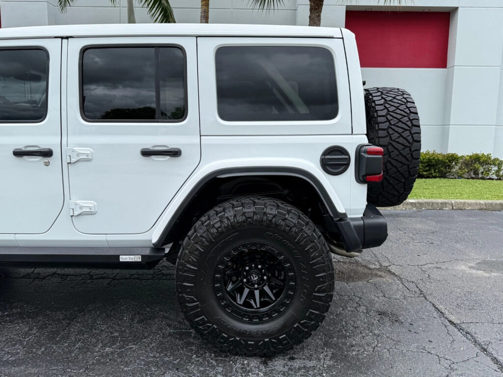 2024 Jeep Wrangler Rubicon 392